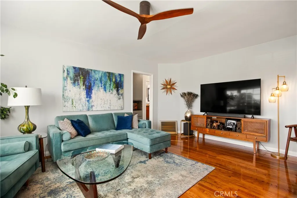 9253 Rose Street, Bellflower, California 90706 home-pic-4